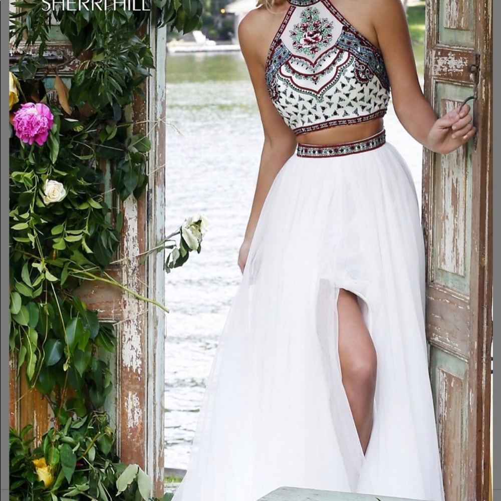Sherri Hill Prom Dress
